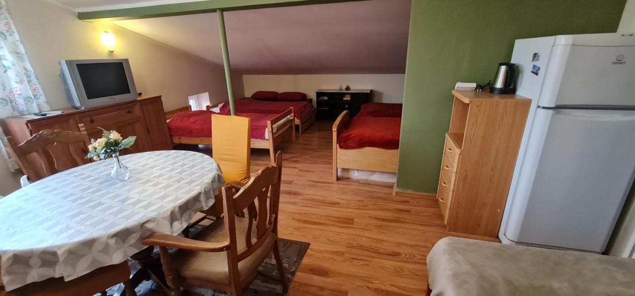 Noclegi U Lili Człuchów Exteriör bild