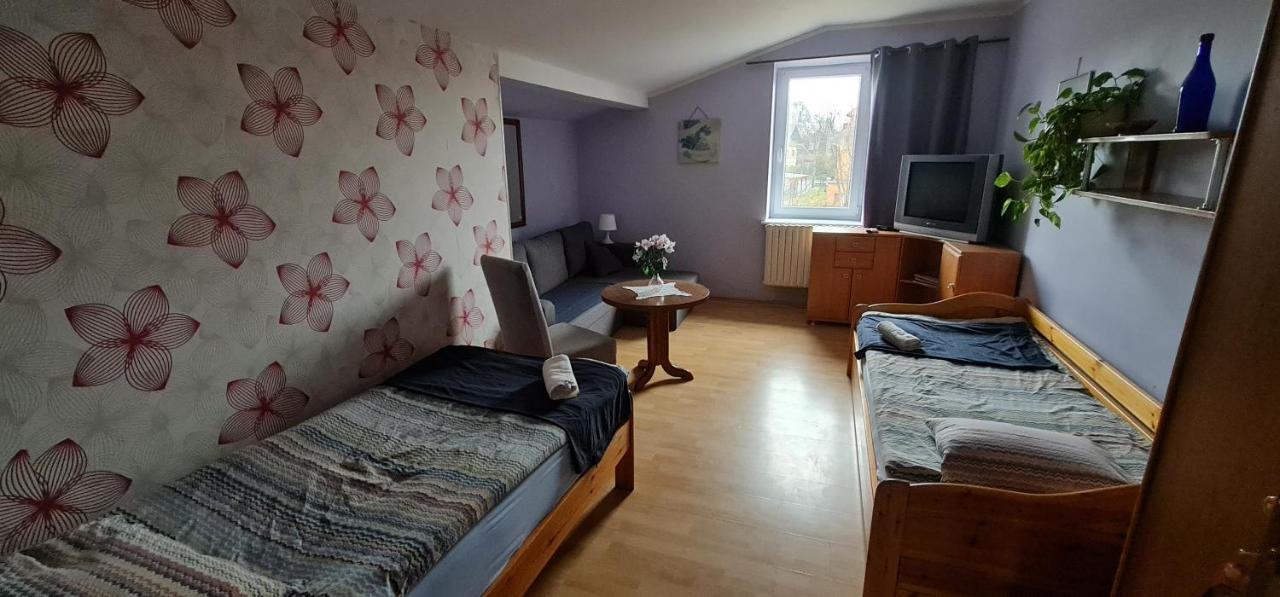 Noclegi U Lili Człuchów Exteriör bild